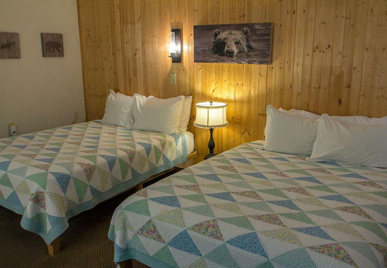 High Country Motel And Cabins Cooke City Exterior photo