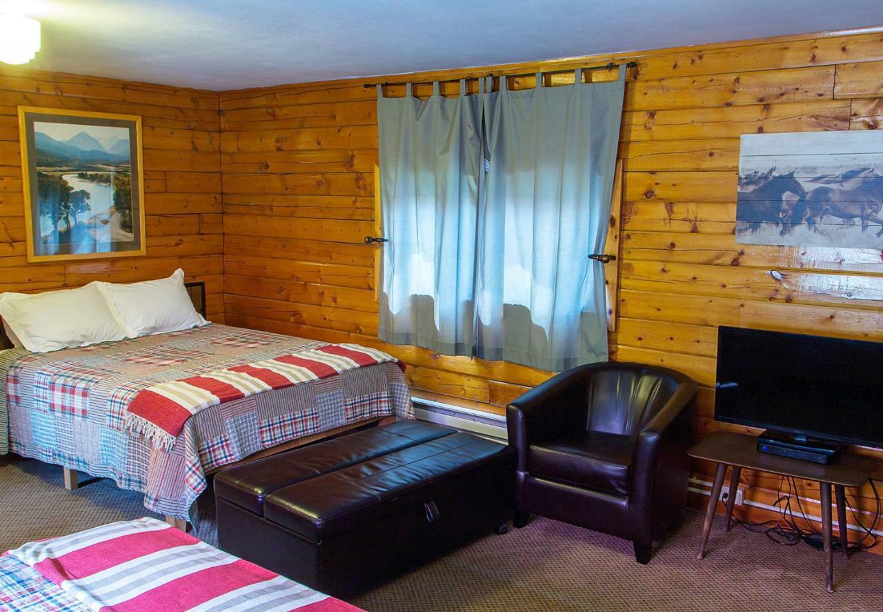 High Country Motel And Cabins Cooke City Exterior photo